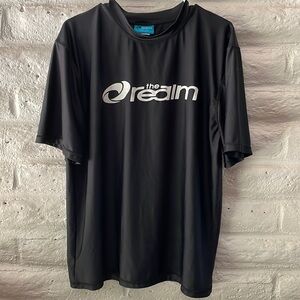The Realm men’s black & white rash guard